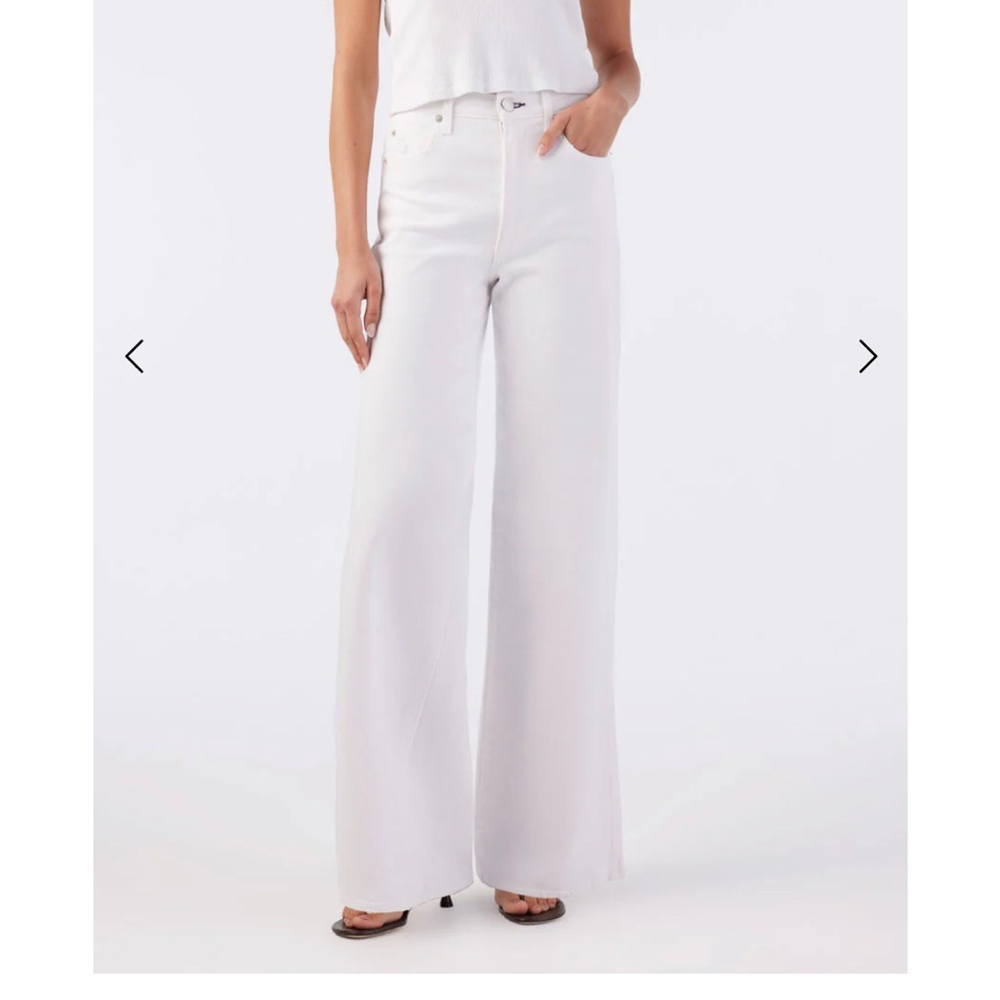 AMO Frida Jeans in Alabaster size 27